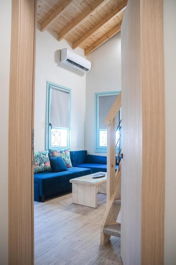 Agiopetra Lofts Lägenhet Kavala Exteriör bild