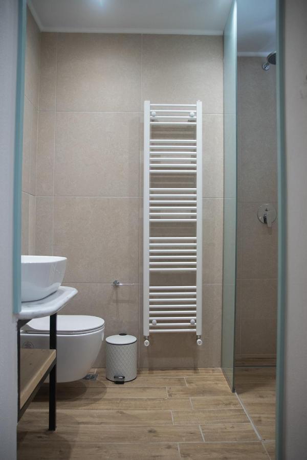 Agiopetra Lofts Lägenhet Kavala Exteriör bild