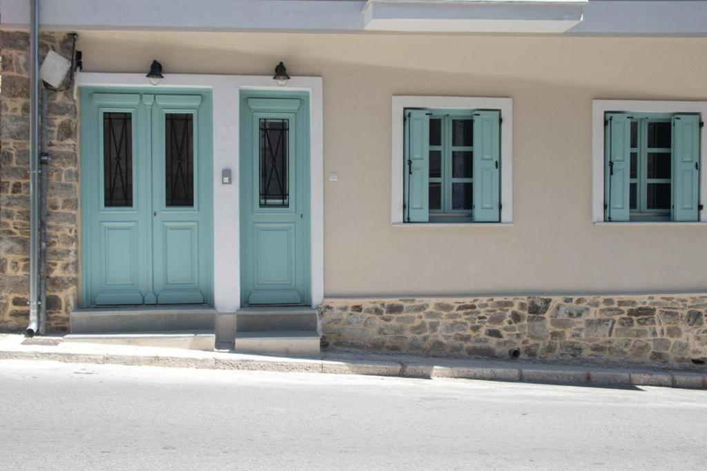 Agiopetra Lofts Lägenhet Kavala Exteriör bild
